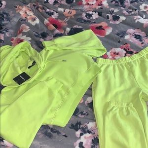 NEW FOREVER 21 SWEATSUIT